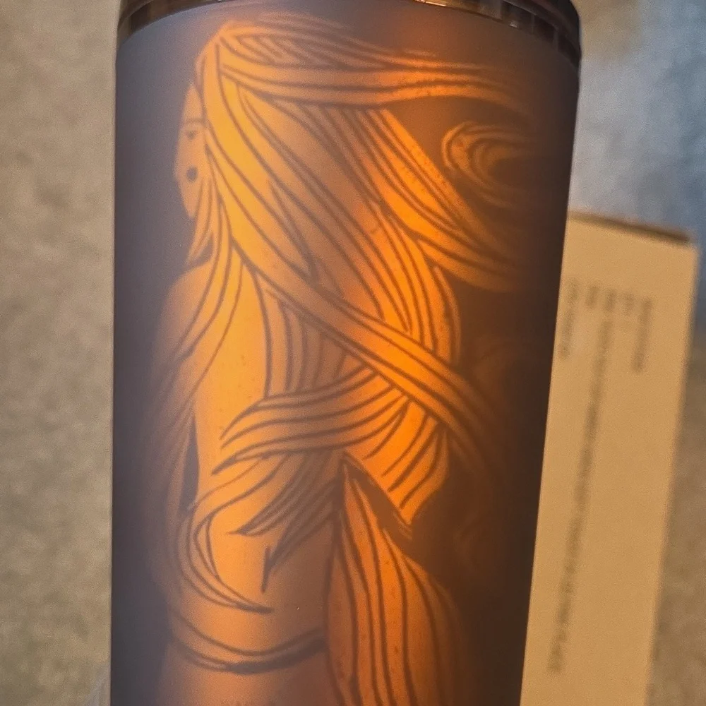 Starbucks Brown Tumbler with Straw 24oz - Picture 4 of 6